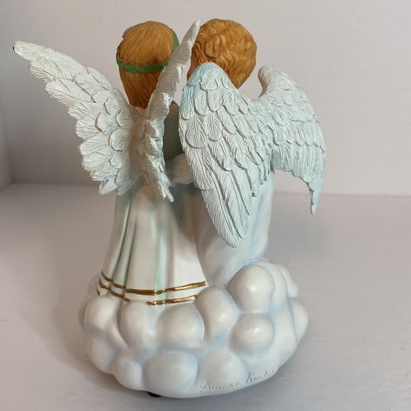Angel Musical Figurine -First Kiss - Picture 7 of 12